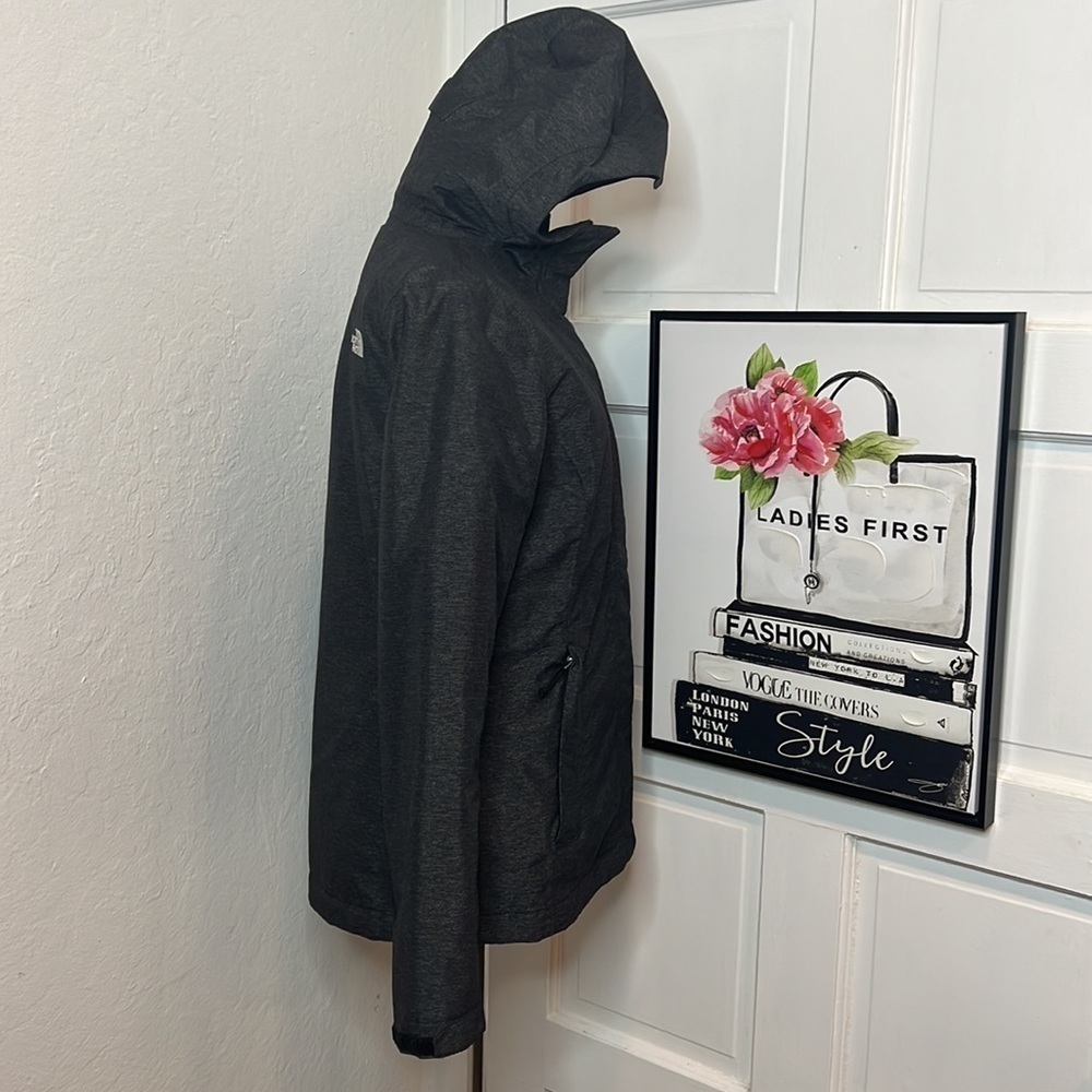 The North Face Gray Hyvent Insulated Hooded Jacket Size S - Picture 2 of 10